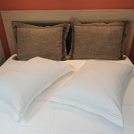 Camping & Bungalows Castle View ไมส์ตราส ภายนอก รูปภาพ