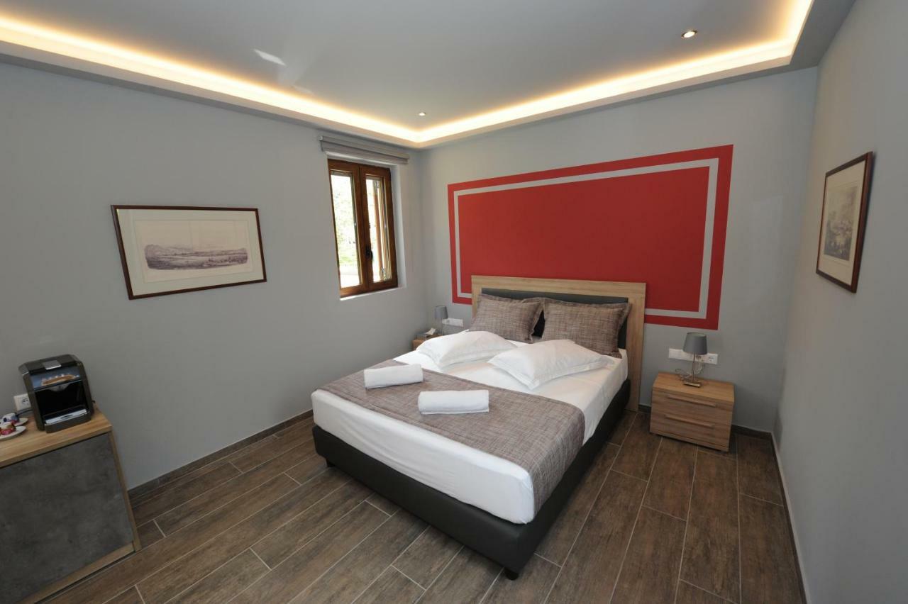 Camping & Bungalows Castle View ไมส์ตราส ภายนอก รูปภาพ