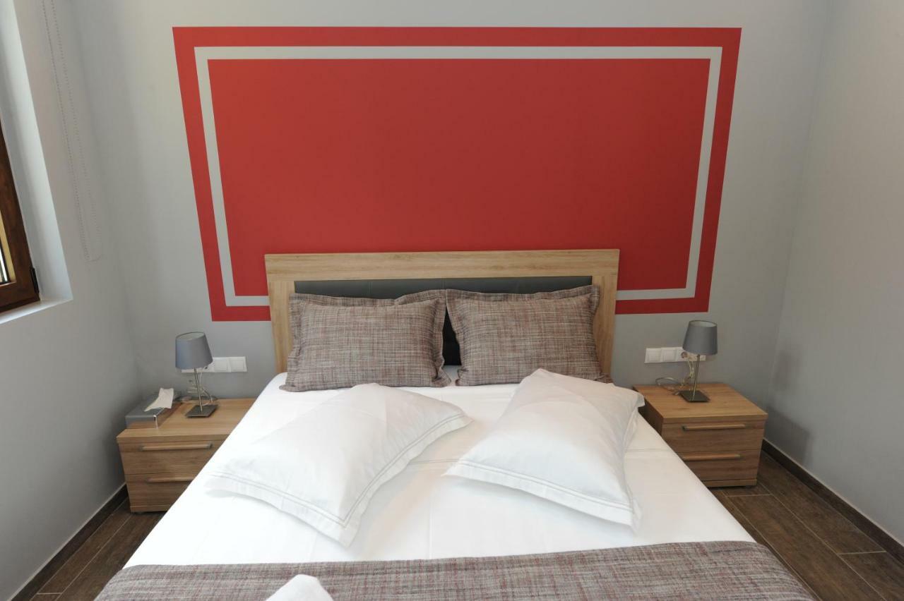Camping & Bungalows Castle View ไมส์ตราส ภายนอก รูปภาพ