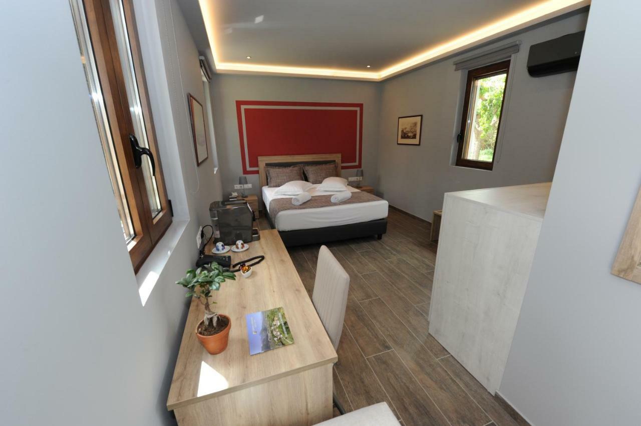 Camping & Bungalows Castle View ไมส์ตราส ภายนอก รูปภาพ